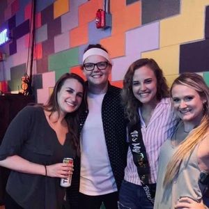 Meet your Posher, Ally